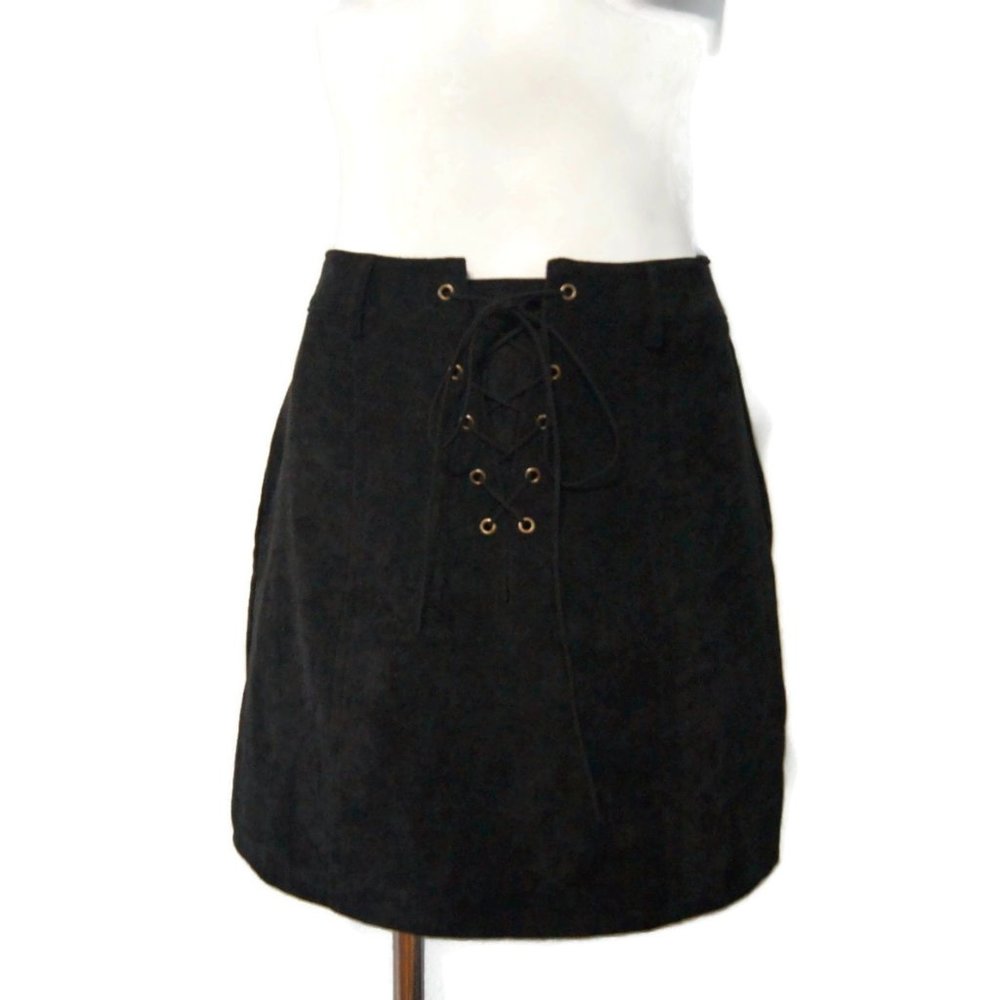 Gab Kate Women's Size Small Corduroy Mini Skirt Black